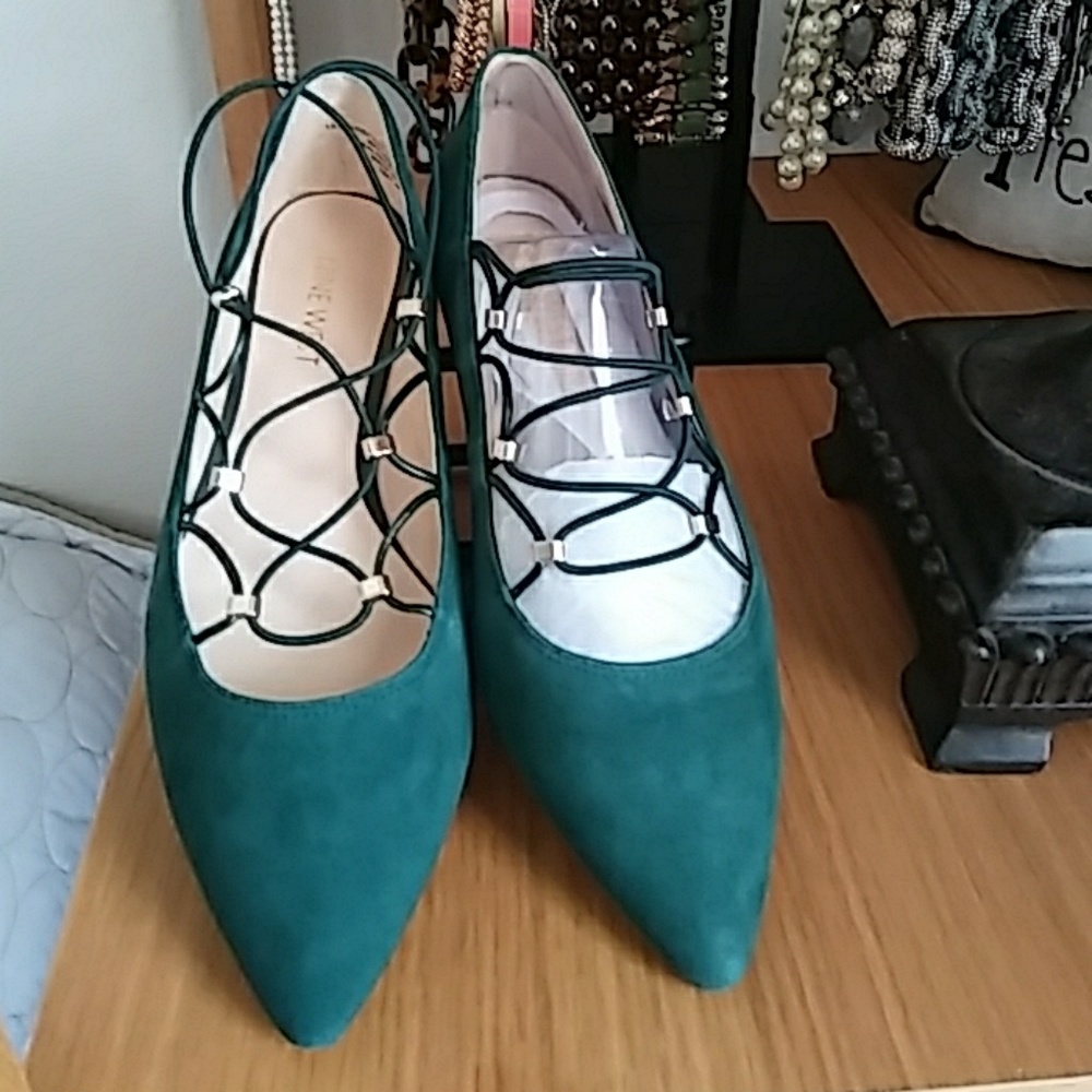 Nine West Flats